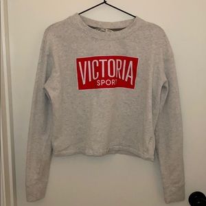 Victoria Sport crop top sweater